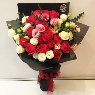 Hand Bouquet 145