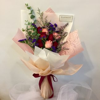 Hand Bouquet 346