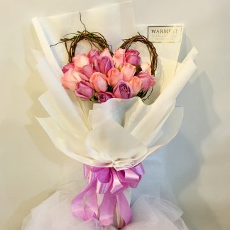 Hand Bouquet 369