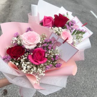 Hand Bouquet 460